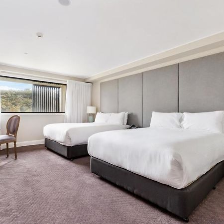 Miramare Gardens Boutique Accommodation Terrey Hills Екстериор снимка