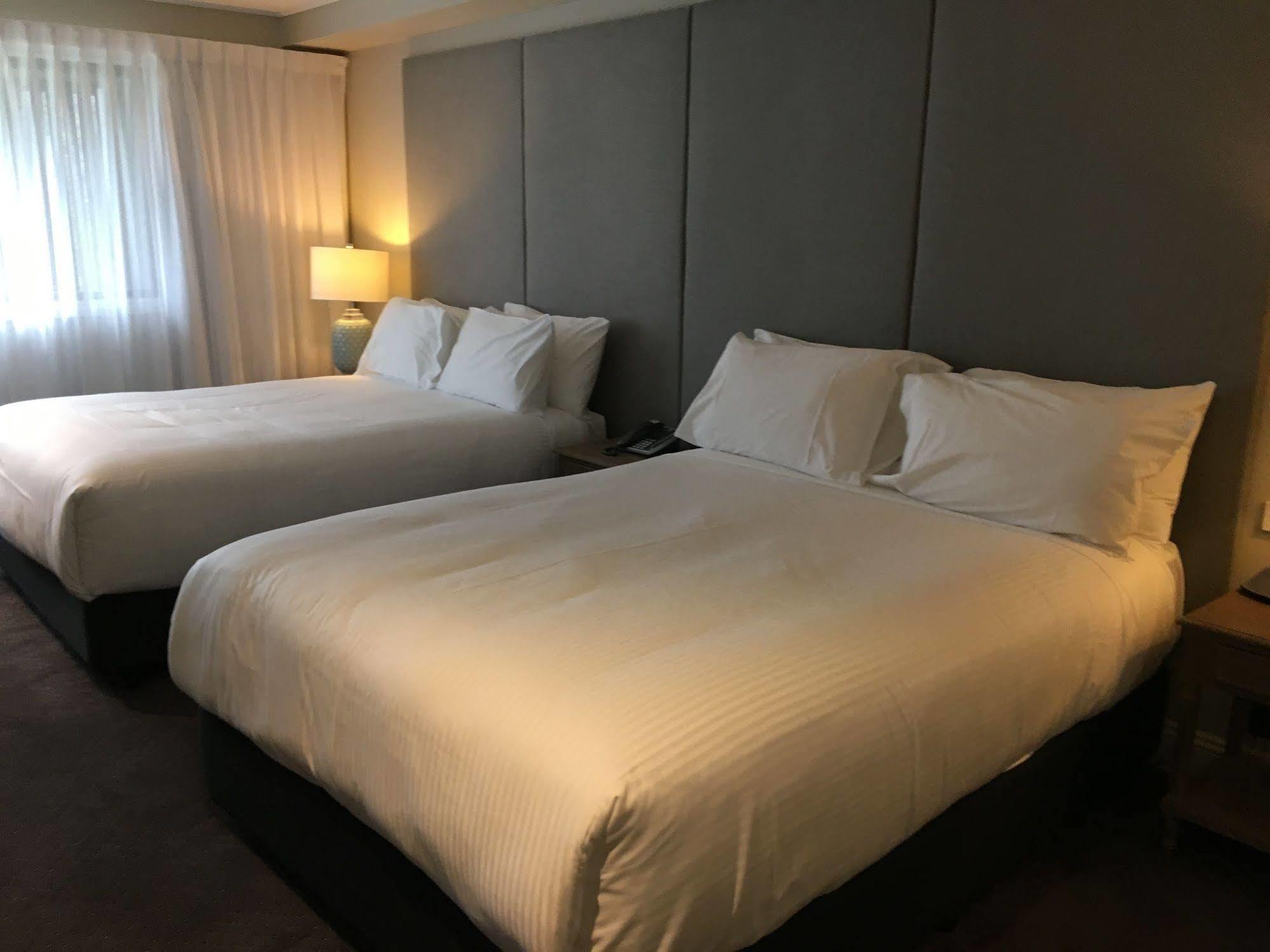 Miramare Gardens Boutique Accommodation Terrey Hills Екстериор снимка