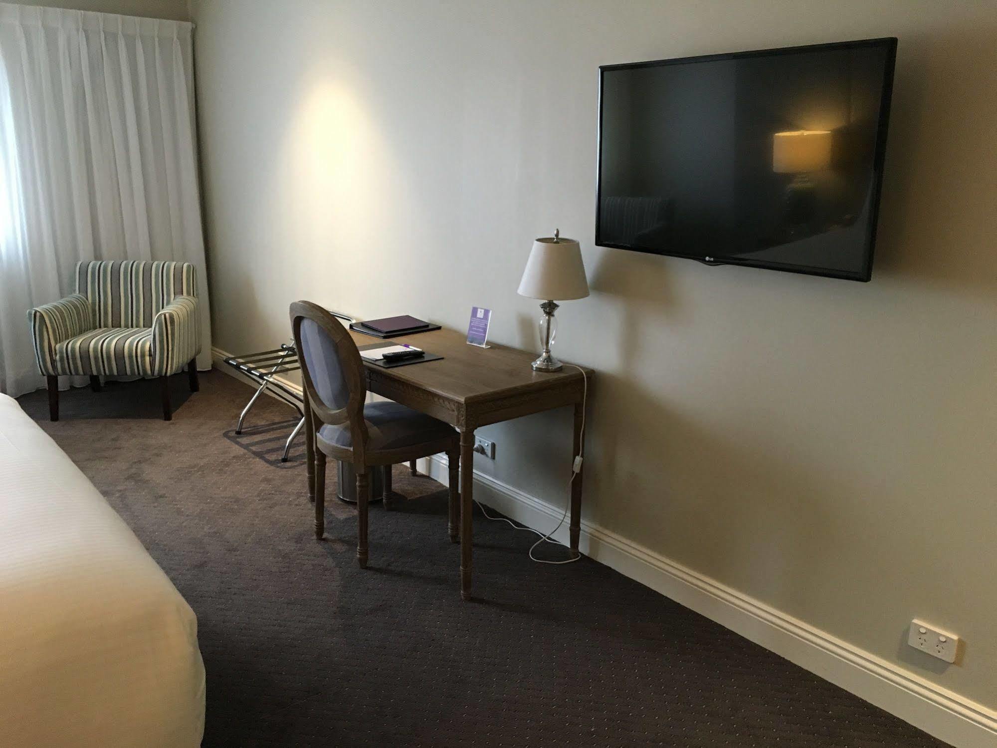 Miramare Gardens Boutique Accommodation Terrey Hills Екстериор снимка