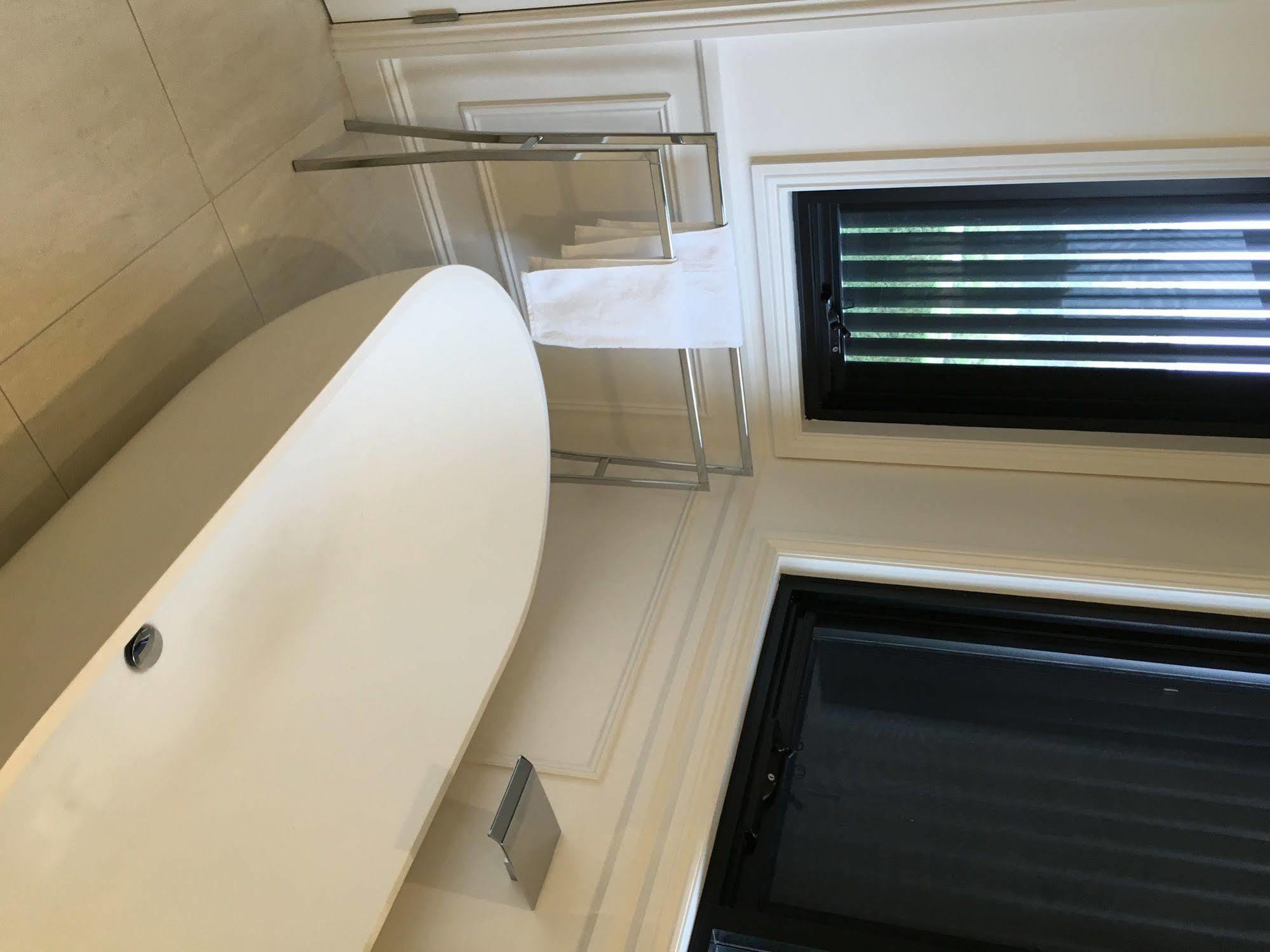 Miramare Gardens Boutique Accommodation Terrey Hills Екстериор снимка