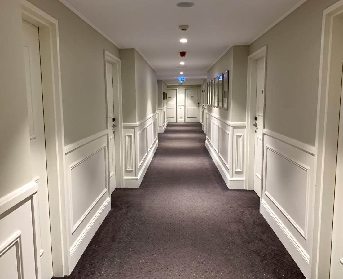 Miramare Gardens Boutique Accommodation Terrey Hills Екстериор снимка